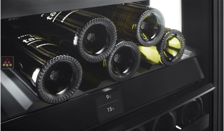 Cave à vin deux températures de conservation et de service des vins encastrable sous-plan à façade habillable